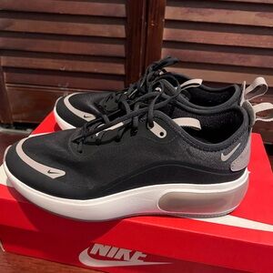 Nike Air Max Dia